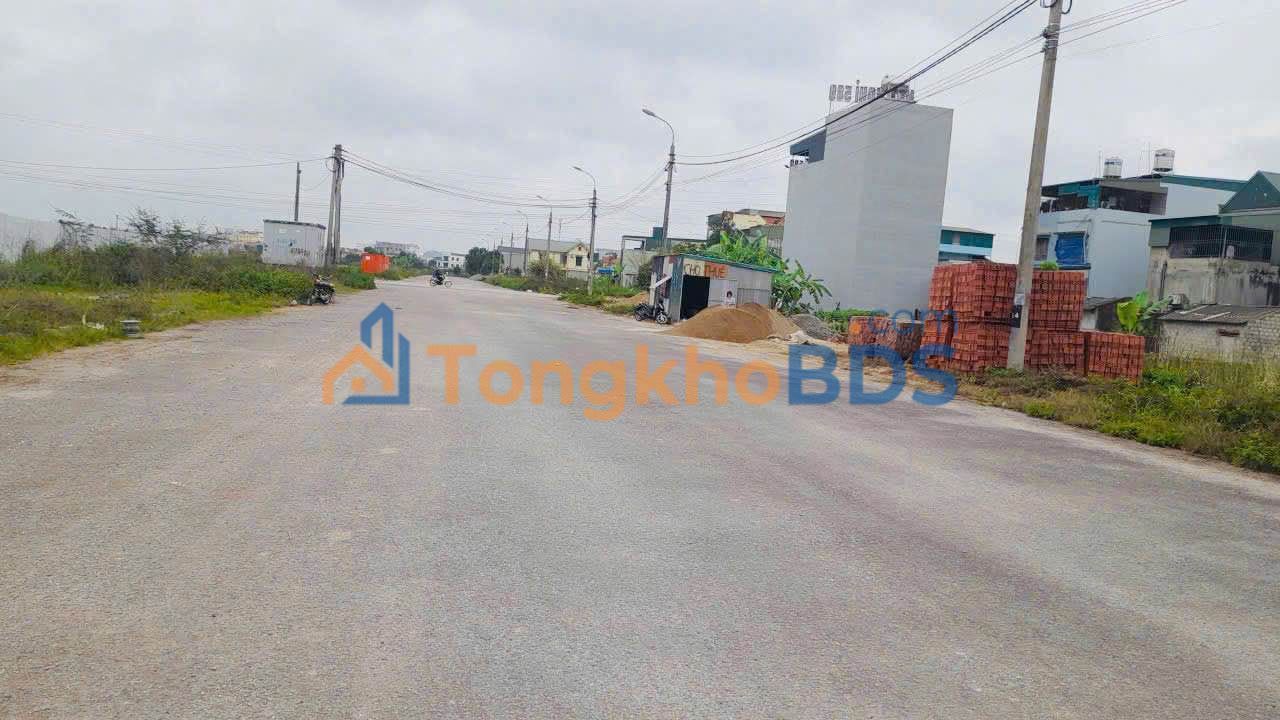 Đất nền Quảng Thịnh TP Thanh Hóa 90m² 2.4 tỷ - Đường to ô tô