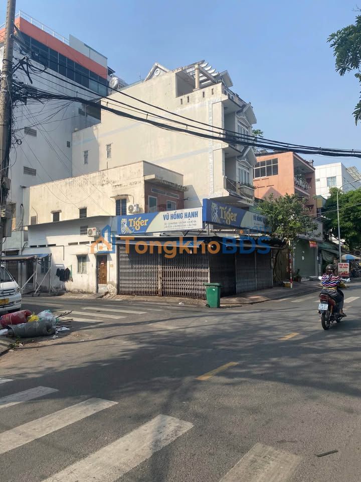 Nhà phố Phạm Vấn Tân Phú 144m² 22 tỷ - Mặt tiền kinh doanh