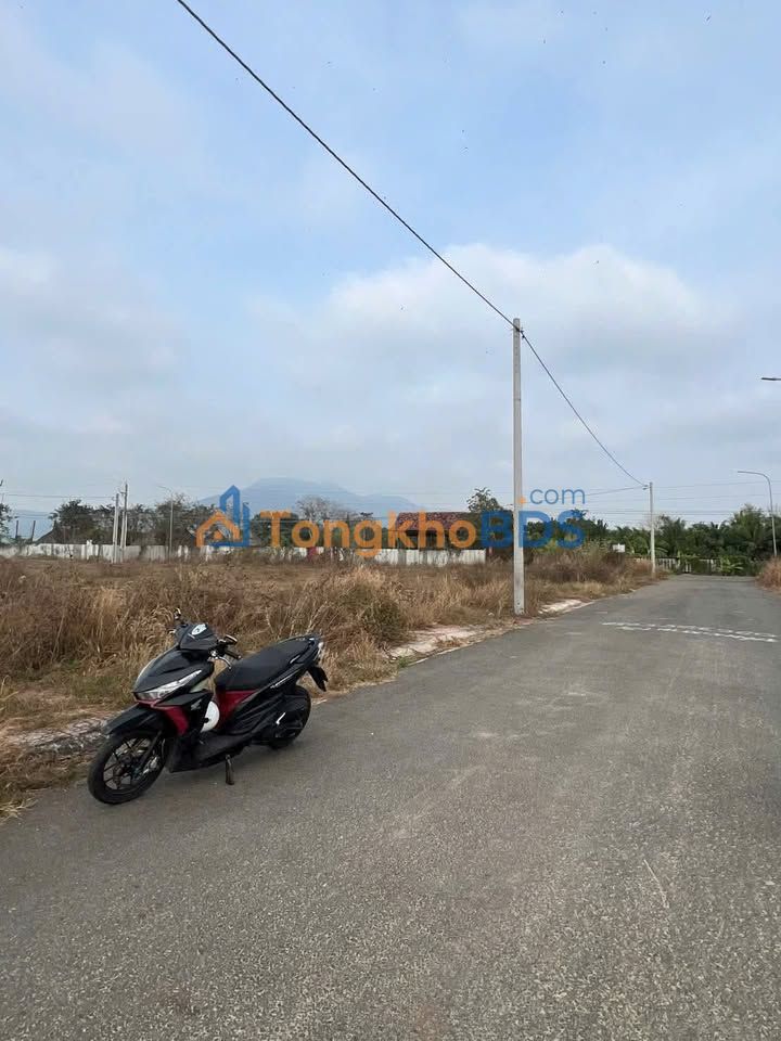 Đất nền Hòa Long Bà Rịa 126m2 1.3 tỷ - Đường to ô tô