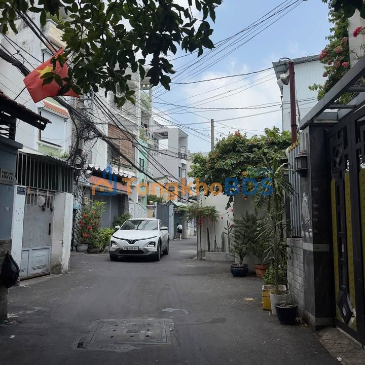 Nhà riêng Gò Vấp Dương Quảng Hàm 110m² 8.3 tỷ - Chính chủ bán