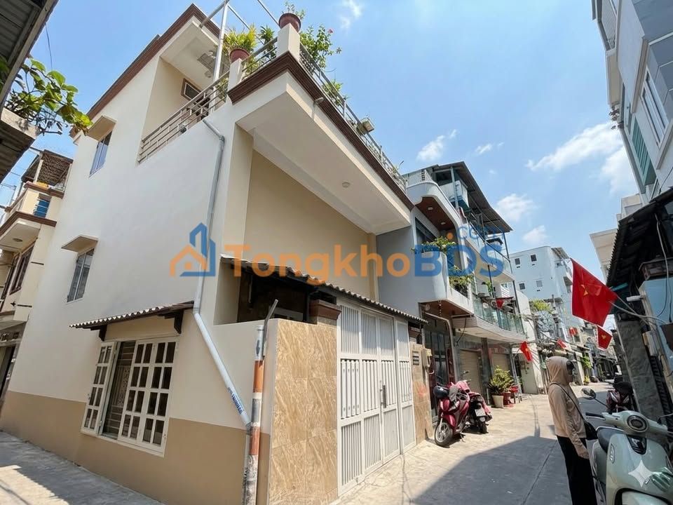 Nhà Quận 7 68m2 giá 7.1 tỷ - Ô tô vào tận nhà