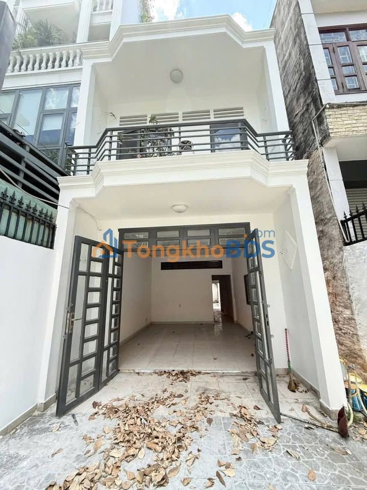 Nhà riêng Hiệp Thành 45 Q12 99m² 6.99 tỷ - Ô tô vào tận nhà
