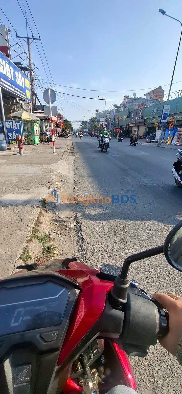 Nhà mặt tiền Nguyễn Du Thuận An 186m2 - Mặt tiền kinh doanh