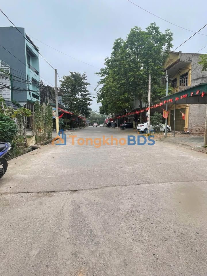 Đất nền Hoàng Quốc Việt Phúc Yên 77m² 3 tỷ - Đường ô tô