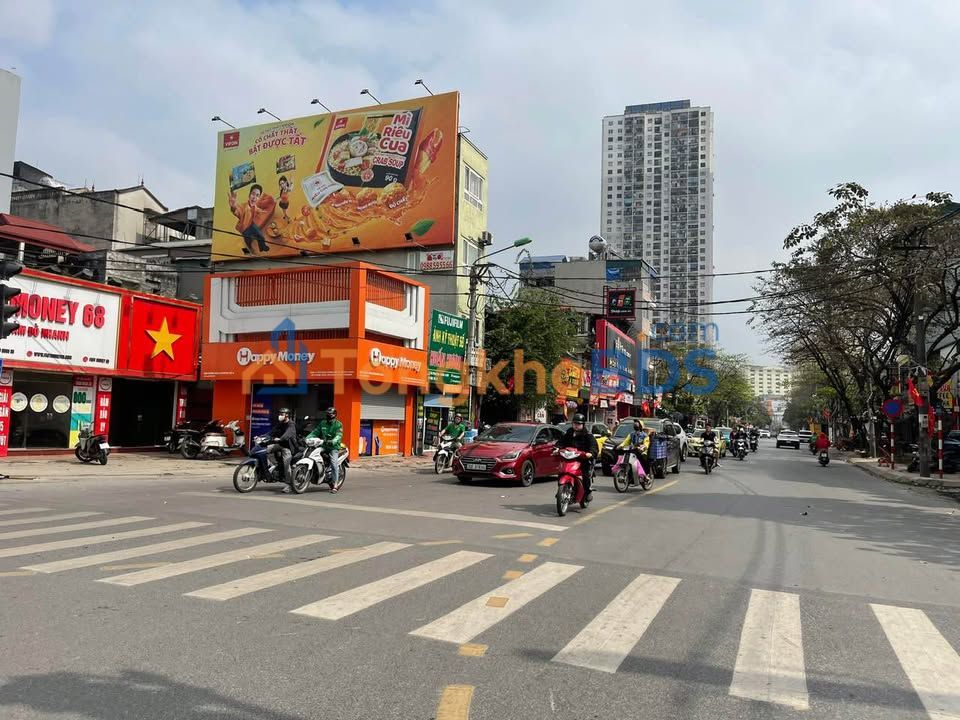 Nhà mặt phố Văn Quán 50m² 17 tỷ - Ô tô vào tận nhà