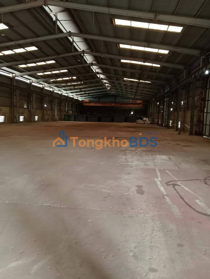 Kho xưởng QL5 Văn Lâm 2.000m² 150 triệu - Hoạt động ngay