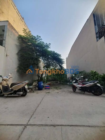 Đất Bình Chánh 115m² 7,8 tỷ - Đường ô tô vào tận