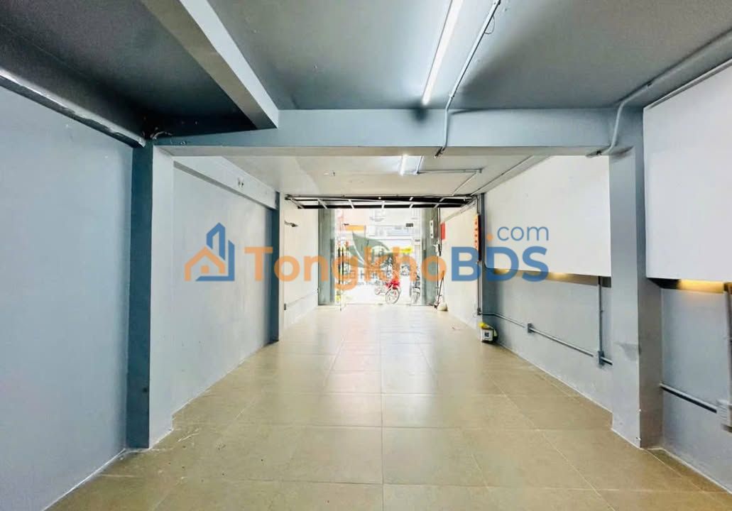 Nhà phố Ngô Gia Tự Nha Trang 270m² 35 triệu - KD mặt tiền