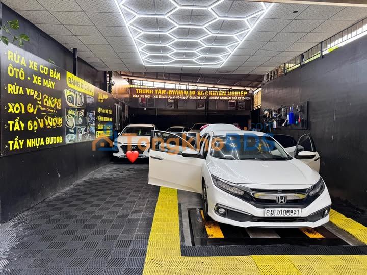 Tiệm rửa xe Tân Phong 300m² 260tr - Cho thuê ngay