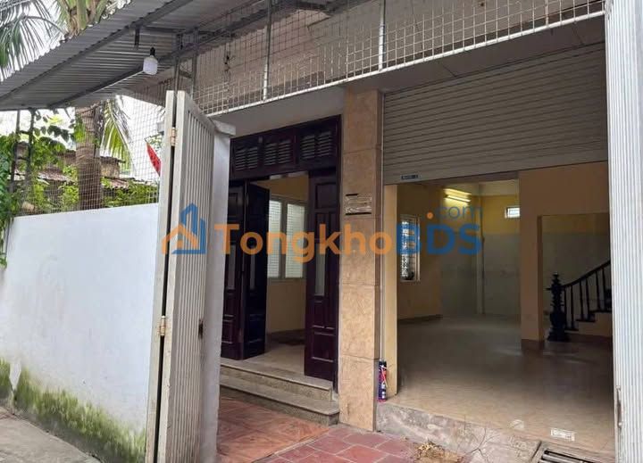 Nhà nguyên căn Vũ Đức Thận 240m² 14tr - Ô tô vào tận nhà