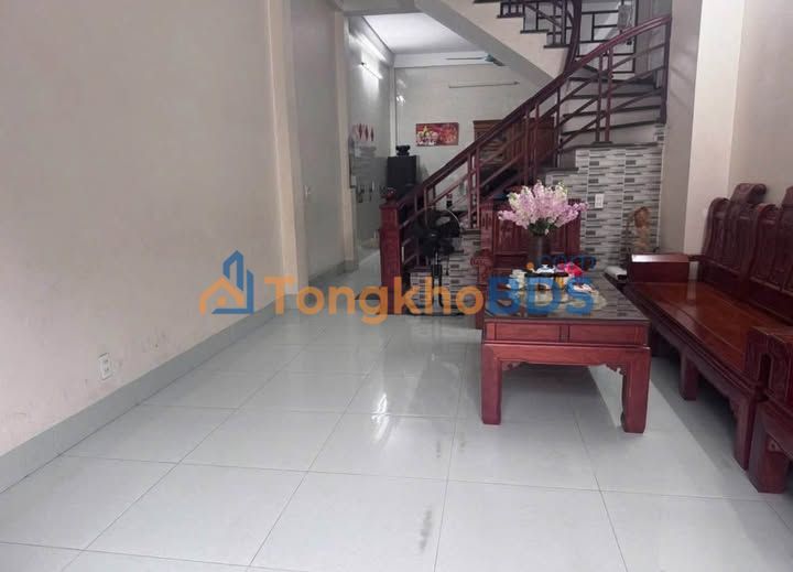 Nhà riêng Quang Minh 50m² thỏa thuận - Ô tô vào nhà