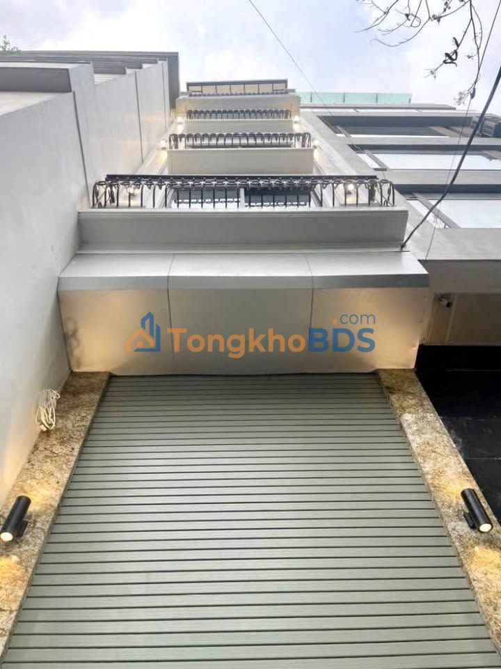 Nhà Hoàng Quốc Việt Cầu Giấy 40m² 11 tỷ - Sẵn sàng ở ngay