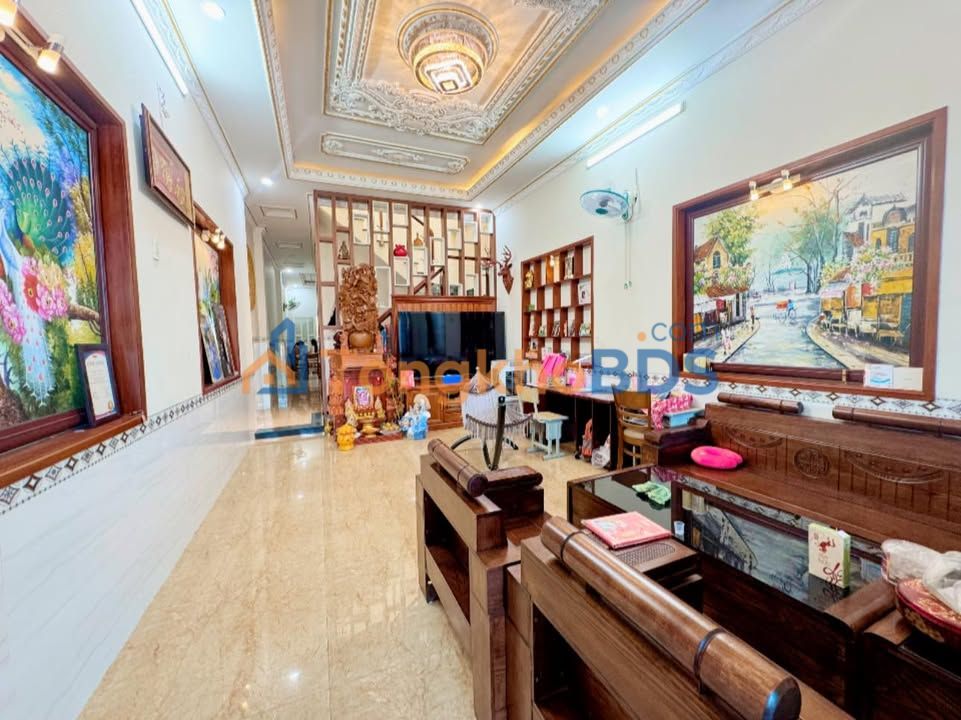 Nhà Trần Quý Cáp Dĩ An 116m² 5.8 tỷ - Ô tô vào nhà