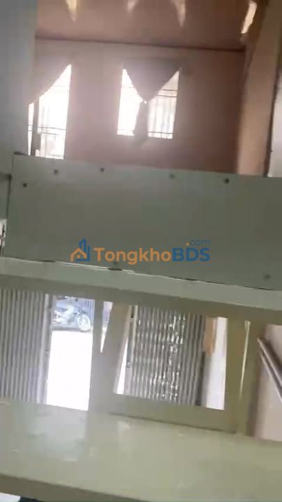 Nhà nguyên căn Tân Phú 44m² 10.5 triệu - Ô tô vào nhà