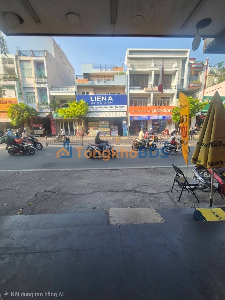 Nhà mặt tiền Hòa Bình Tân Phú 64m2 20 triệu - Cho thuê ngay