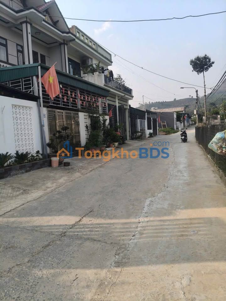 Đất Tân Phong Lai Châu 120m² giá 600tr - Đất thổ cư 100%