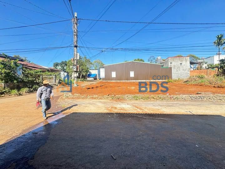 Đất nền Nguyễn Lương Bằng Buôn Ma Thuột 90m² 2.15 tỷ - Sổ đỏ chính chủ