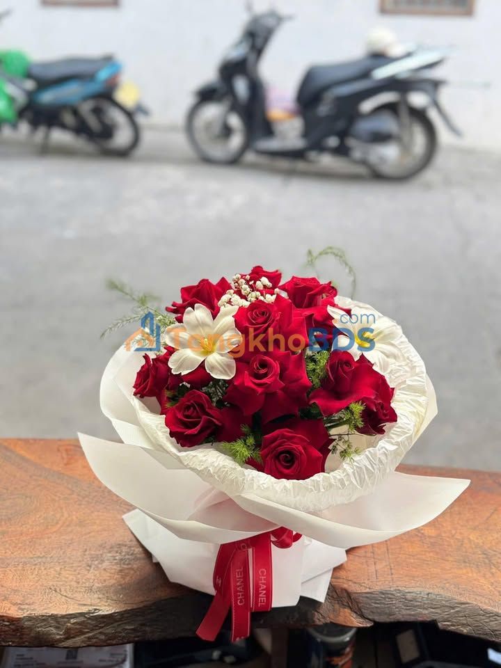 Mat bang Dong Thanh 200m2 5tr - Mat tien kinh doanh