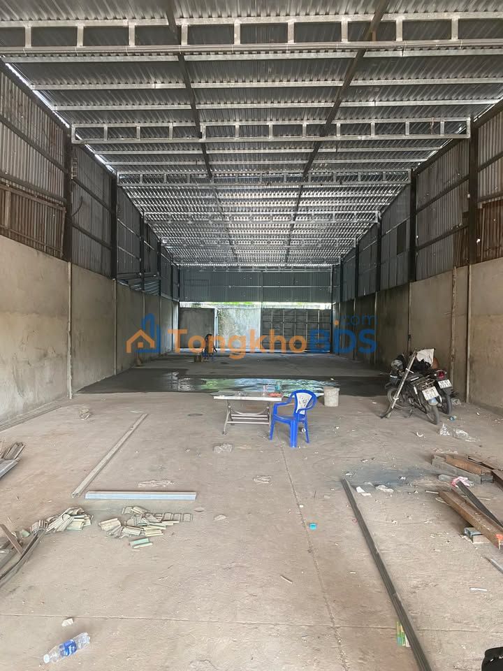 Kho xưởng Xuân Thới Thượng 350m² giá 16 triệu - Hoạt động ngay