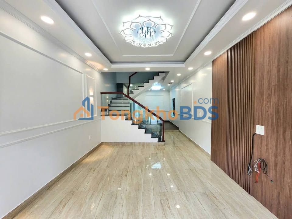 Nhà riêng Văn Cao Ngô Quyền 46m² 4.75 tỷ - Ô tô vào tận nhà