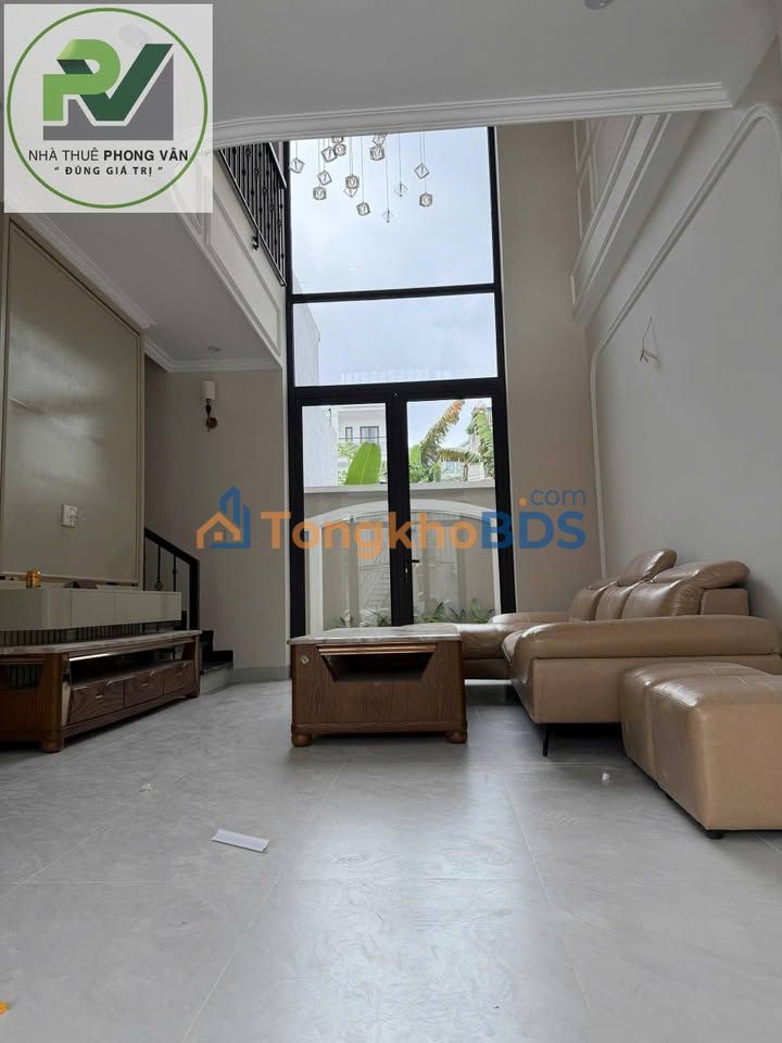 Nhà 5 tầng Văn Cao 60m² 25 triệu - Ô tô vào tận nhà