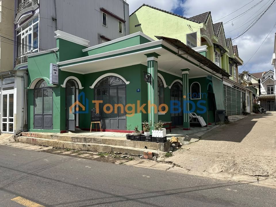 Nhà phố Bế Văn Đàn Đà Lạt 73m² giá 4.9 tỷ - Mặt tiền kinh doanh