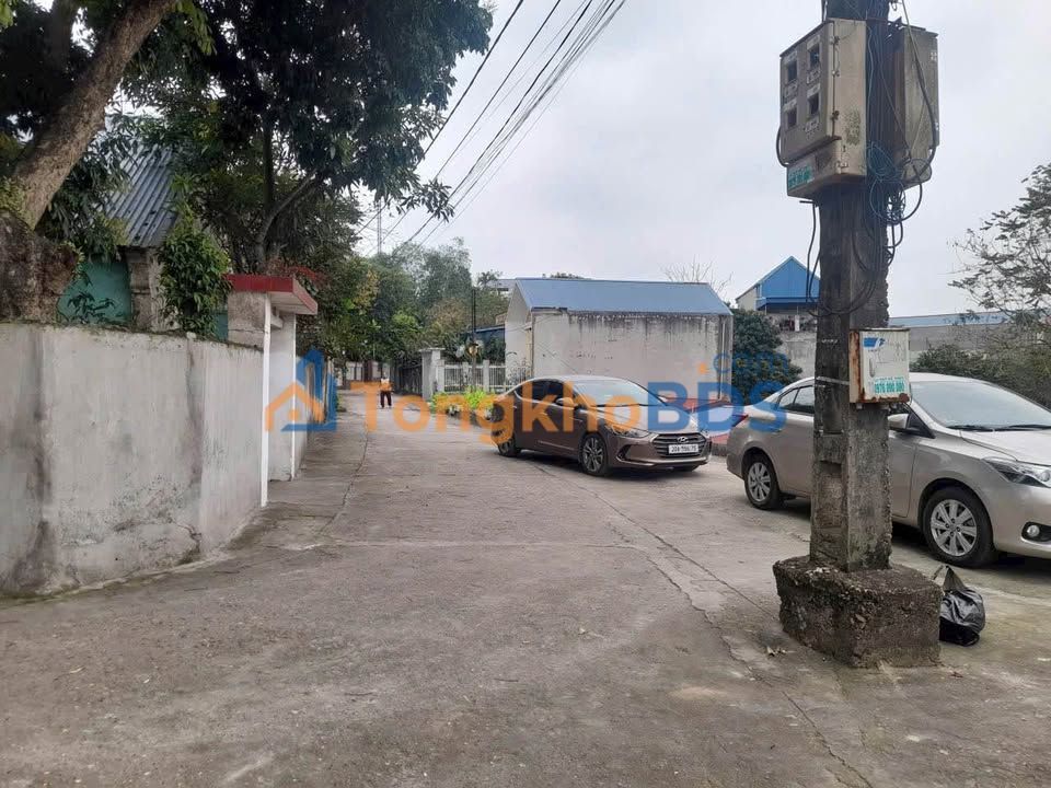 Đất nền Hương Sơn Thái Nguyên 100m² 1 tỷ - Đường to ô tô