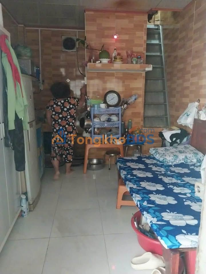 Nhà Quận 6 Ba Đình 25m² 4.5 triệu - Sẵn sàng ở ngay