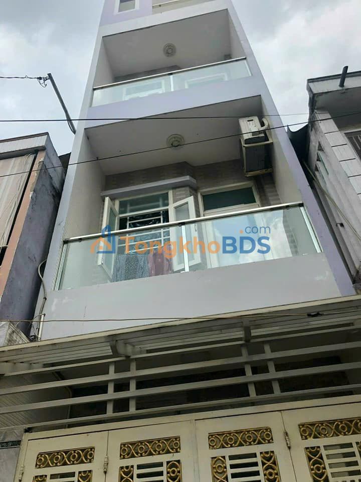 Nhà Quận 1 27m² giá 5.8 tỷ - Sẵn sàng ở ngay