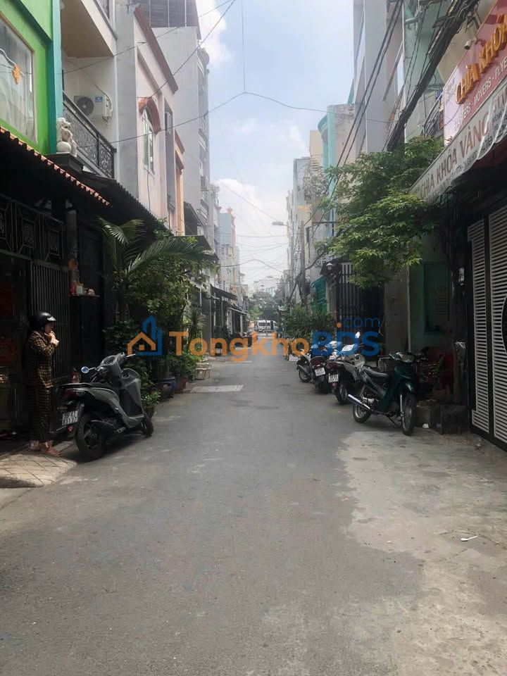 Nhà riêng Huỳnh Thiện Lộc Tân Phú 40m² 4.3 tỷ - Vị trí đẹp