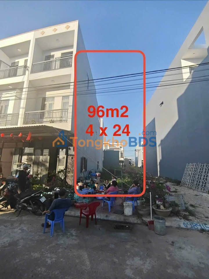 Đất mặt tiền DS7 Quy Nhơn 96m² 3,6 tỷ - Xây dựng tự do
