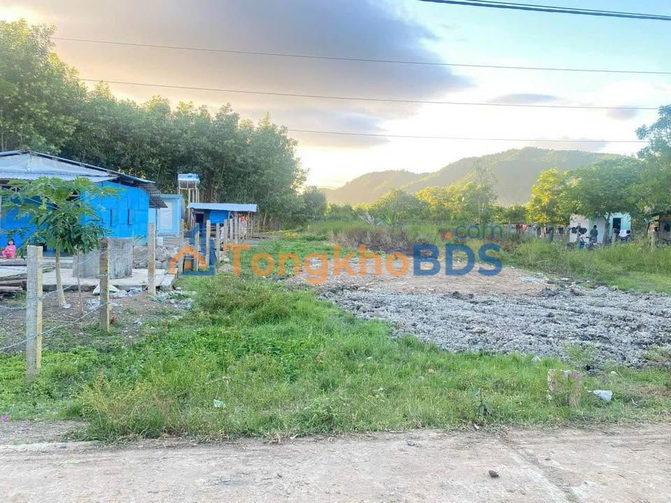 Đất thổ cư Ninh Tân Ninh Hòa 200m² 790 triệu - Đất thổ cư 100%