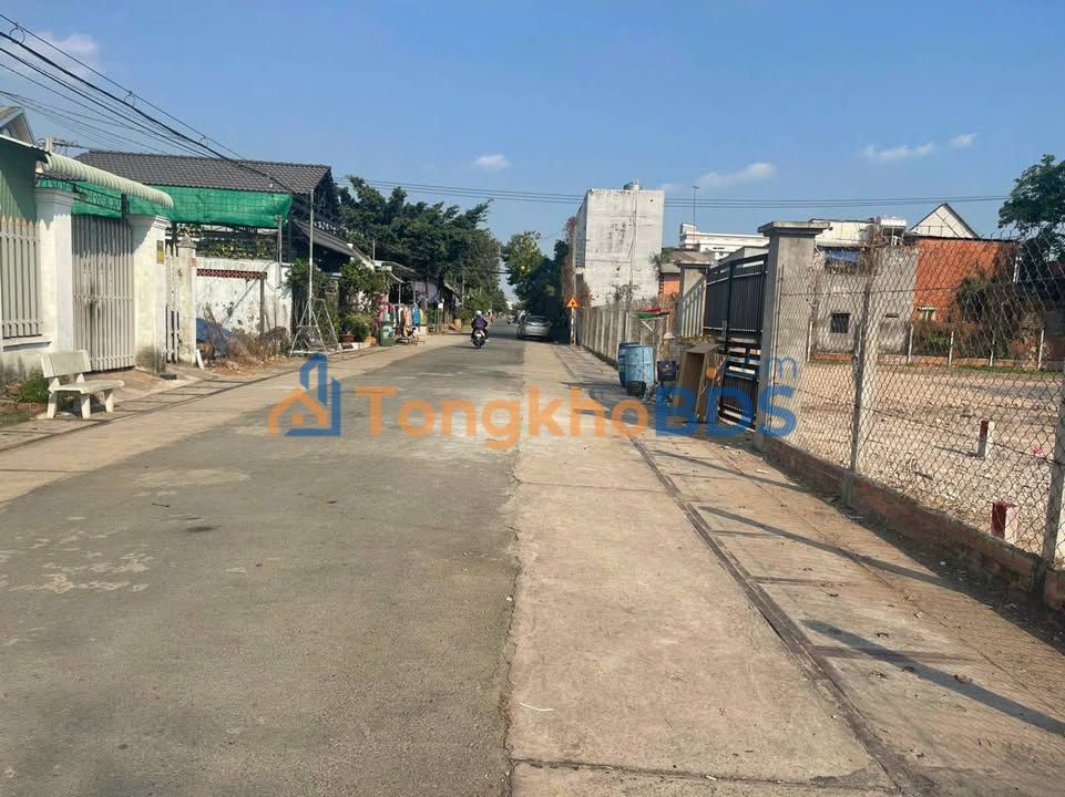 Đất Tân Thông Hội 100m² 2 tỷ - Sổ đỏ chính chủ