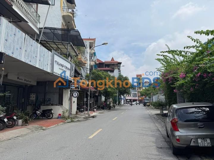 Nhà riêng Hoa Lâm, Long Biên 100m2 - Chính chủ bán