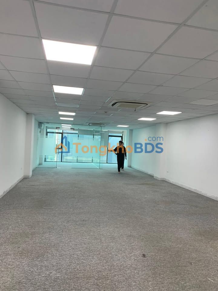 Văn phòng Tây Sơn 88m² 16 triệu/tháng - Sẵn sàng làm việc