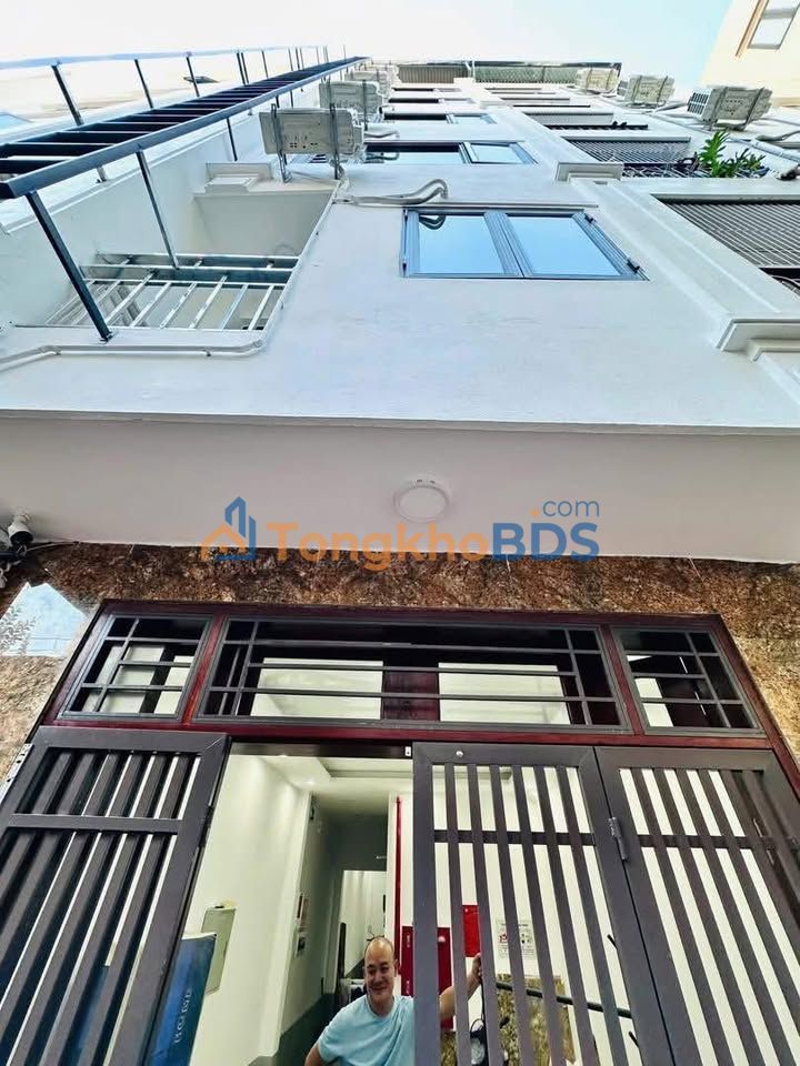 Nhà Võ Chí Công Cầu Giấy 51m² 13.5 tỷ - Chính chủ bán