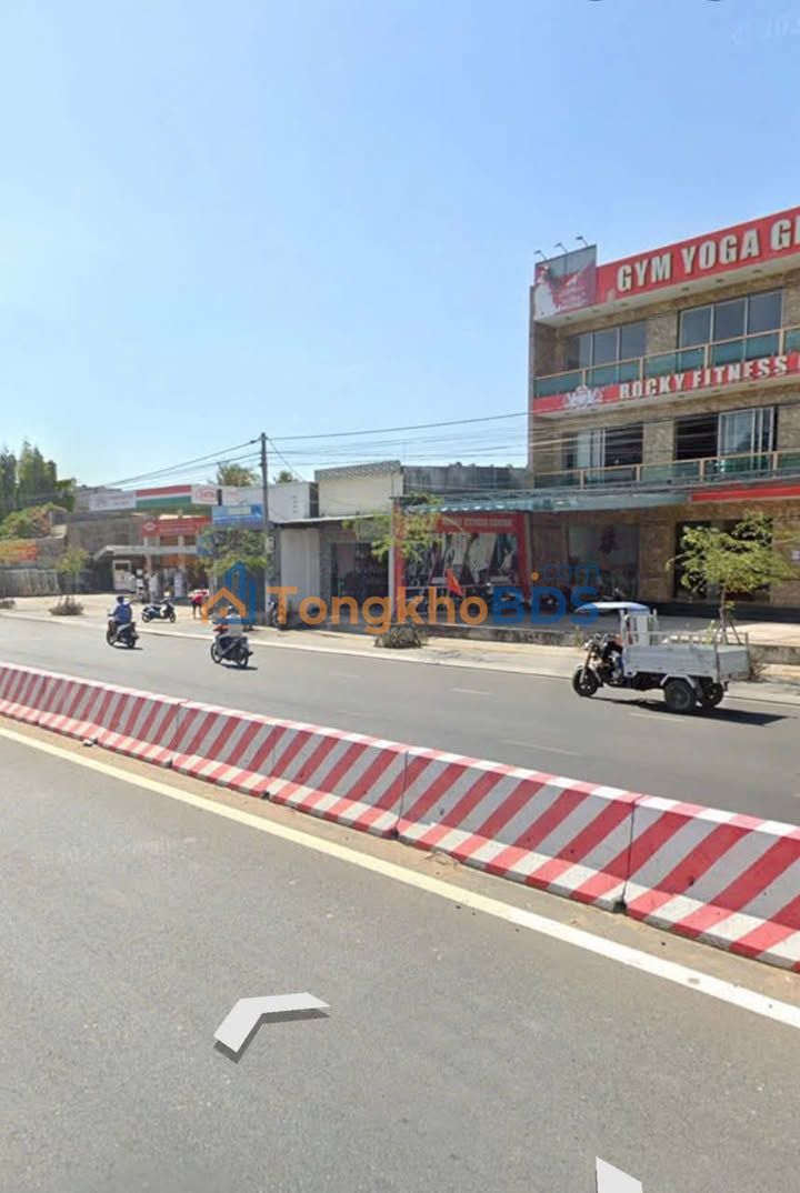 Nhà riêng Hương lộ 5 250m² 7.5 tỷ - Ô tô vào nhà