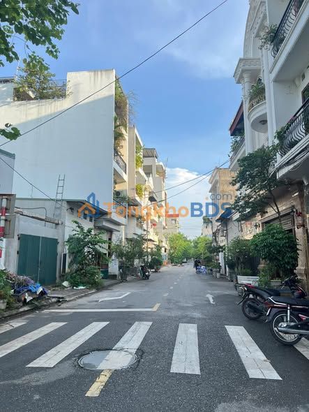 Shophouse Phù Đổng Gia Lâm 50m² 8 tỷ - Mặt tiền kinh doanh