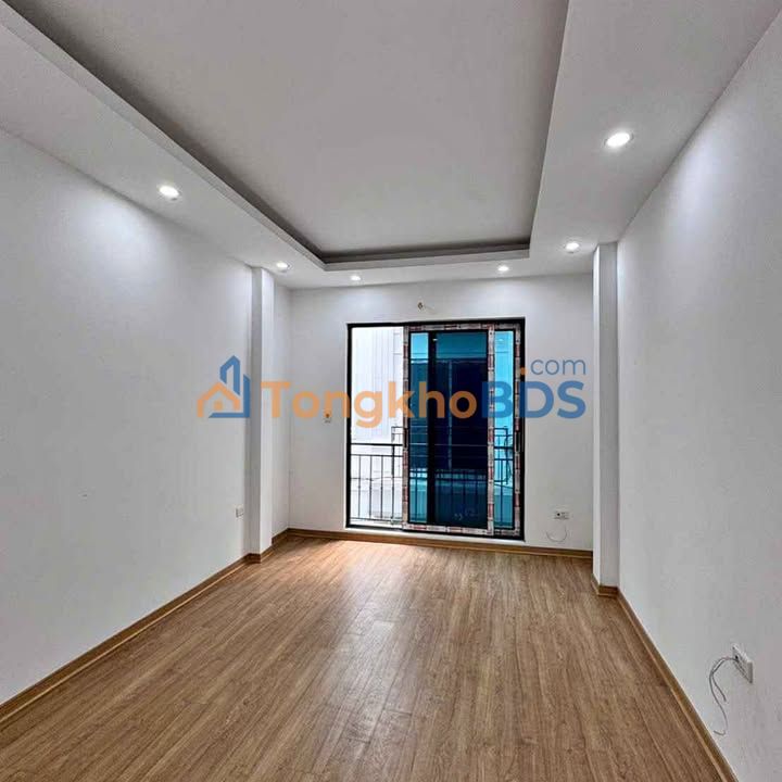 Nhà Hà Đông Lê Trọng Tấn 42m² 5 tỷ – Sẵn sàng ở ngay