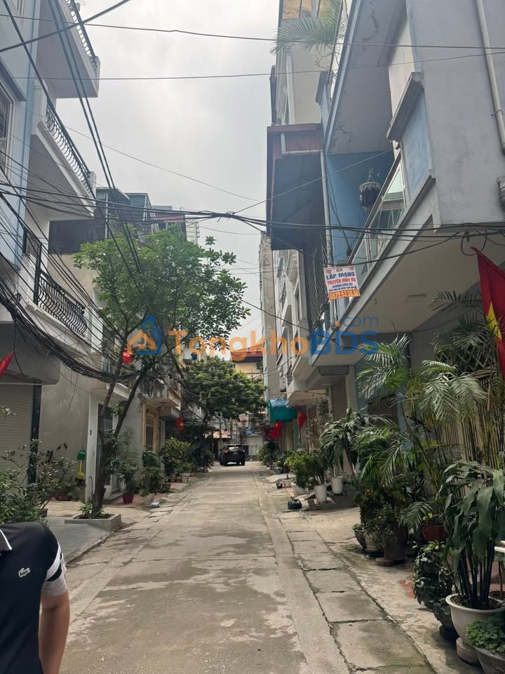 Nhà Ngọc Hồi Hoàng Mai 55m² giá 10 tỷ - Ô tô vào nhà