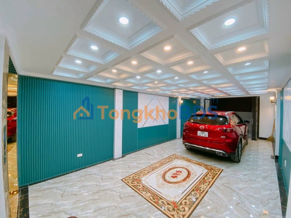 Nhà Long Biên 60m² giá 14 tỷ - Ô tô vào tận nhà