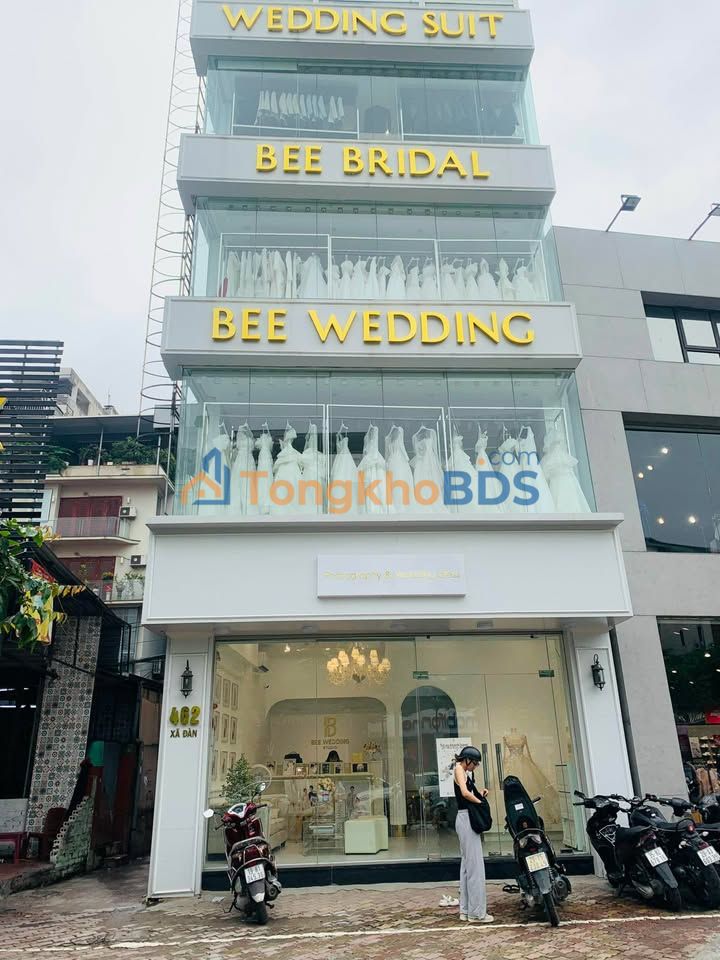 Nhà mặt phố Chùa Láng 70m² 50 triệu, mặt tiền kinh doanh