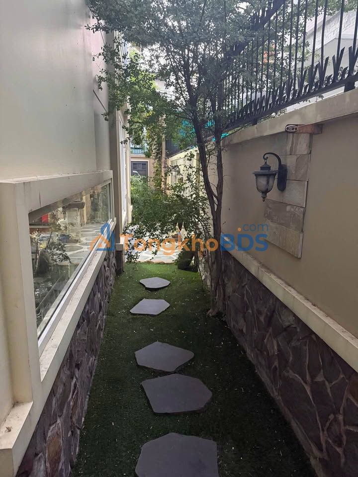 Townhouse Khu Tên Lửa 168m² 25 tỷ - Vị trí đắc địa