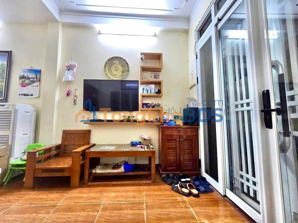 Nhà 3 tầng Đa Sỹ Hà Đông 10 triệu - Sẵn sàng ở ngay