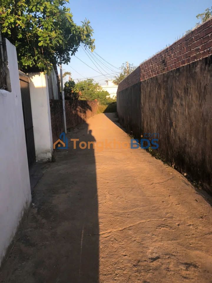 Nhà cấp 4 Hòa Kiến 92m² giá 2 triệu - Sẵn sàng ở ngay