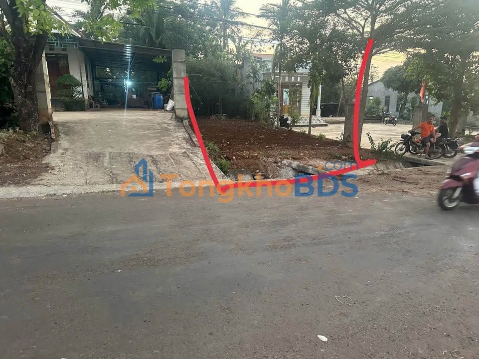 Đất Phan Huy Chú Tuy Hòa 165m² 950 triệu - Sổ đỏ chính chủ