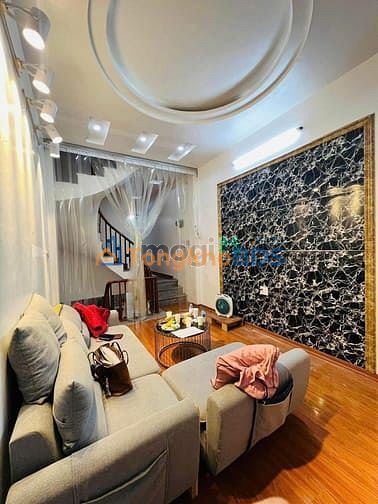 Nhà riêng Cao Thắng Q.10 42m² 1.7 tỷ - Ô tô vào tận nhà
