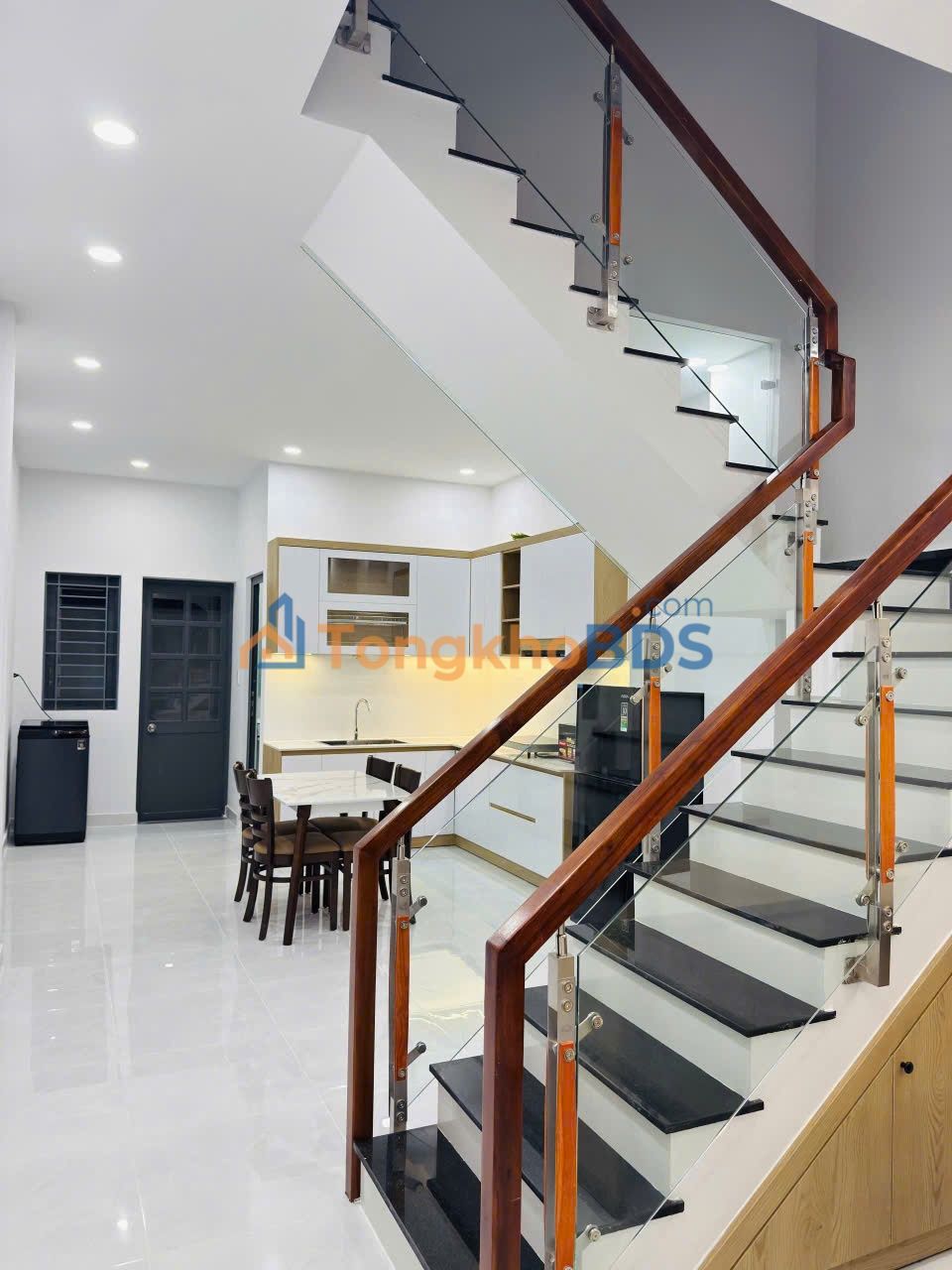 Nhà phố Phước Đông New City 100m2 660 triệu - Chính chủ bán