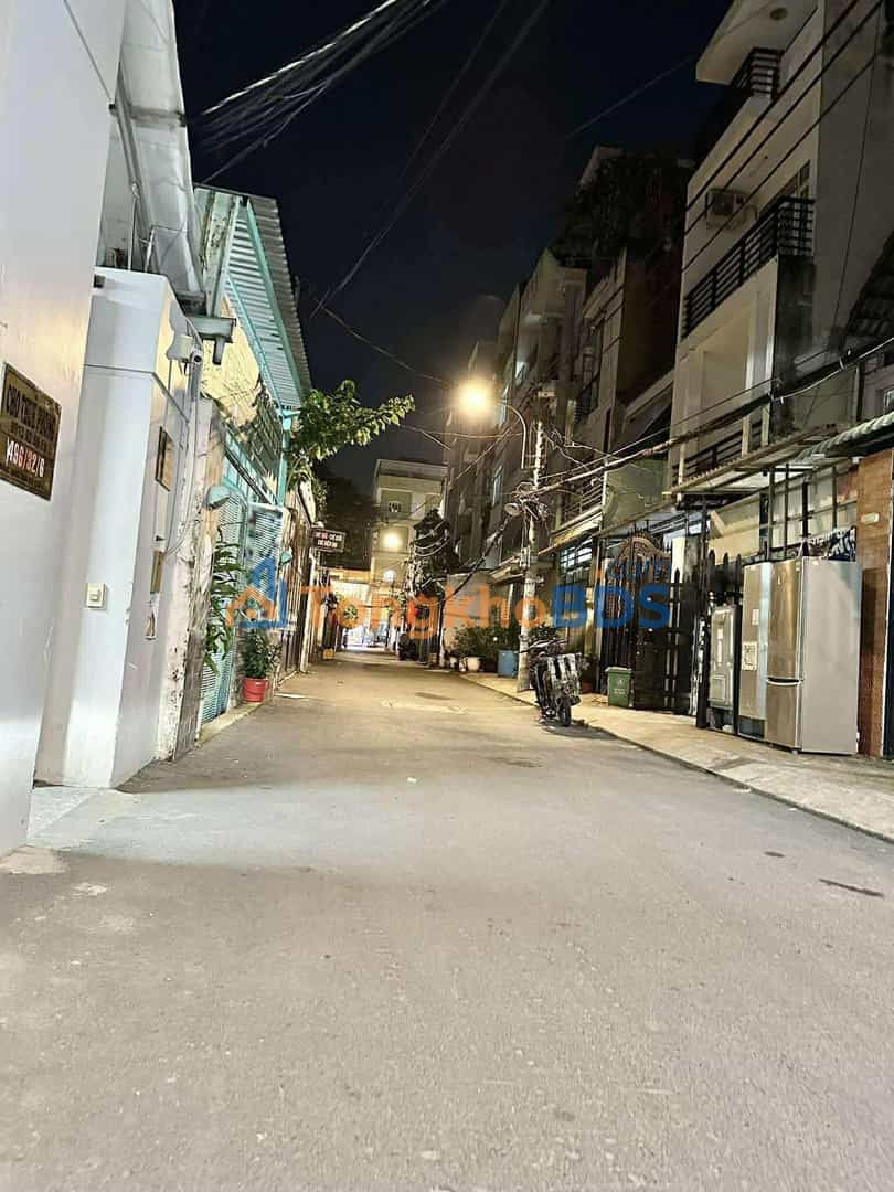 Nhà Dương Quảng Hàm 57m² 9.8 tỷ - Ô tô vào nhà