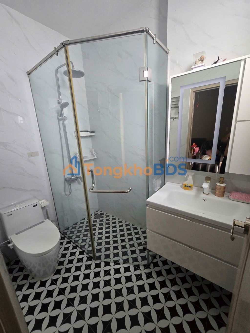 Nhà mặt tiền Huỳnh Văn Bánh P11 Phú Nhuận 65m² 22 tỷ - Chính chủ